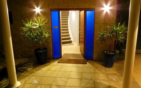 The Wave Oasis SC B&B - Broome Tourism 0