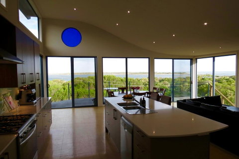 The Wave Oasis SC B&B - Broome Tourism 2