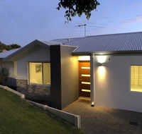 Three Bedroom Two Bathroom Family Home - Broome Tourism