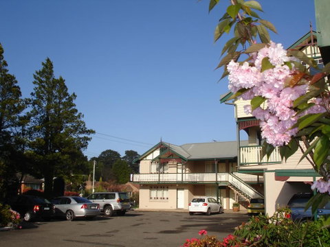 Three Explorers Motel - Broome Tourism 0