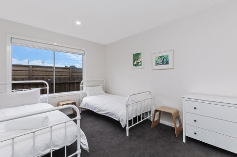 Thunder Point Cottage - Broome Tourism 2