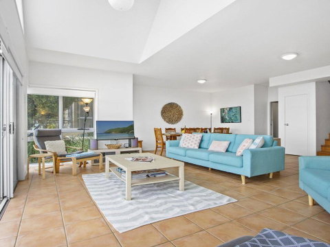 Tilbury Breeze - Ocean Views, Comfort And Style - Broome Tourism 1