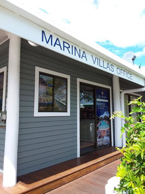 Tin Can Bay Marina Villas - Broome Tourism 0