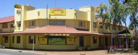 Todd Tavern - Broome Tourism 1