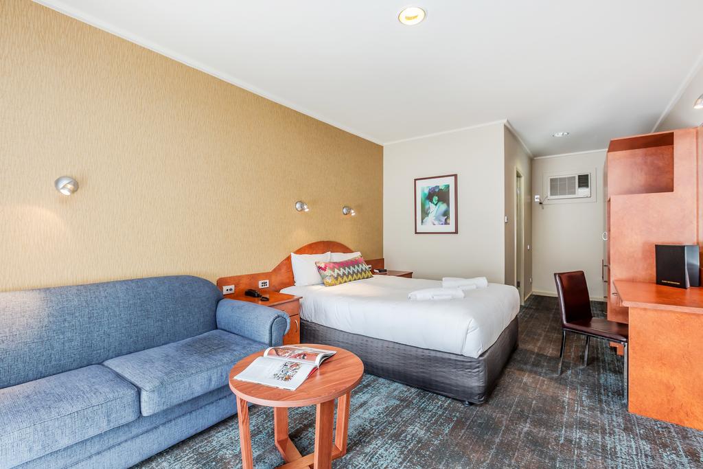 Clovelly Park SA Broome Tourism