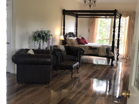Toolebewang Farm Cottage - Broome Tourism 2