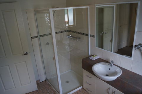 Tooleybuc River Retreat Villas - Broome Tourism 3