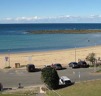 Toowoon Beach View 3br Villa 4 just steps to beach with views - Broome Tourism