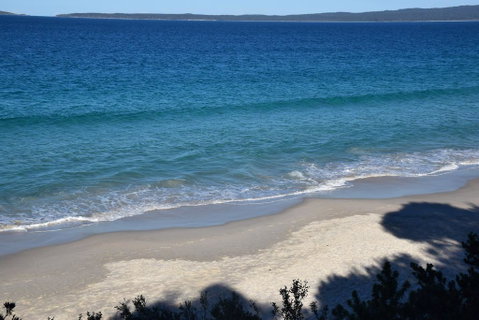 Tranquillity Beach House - Broome Tourism 1