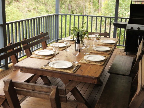 Treehouse - 3 Acre Elevated Nature Setting - Broome Tourism 0