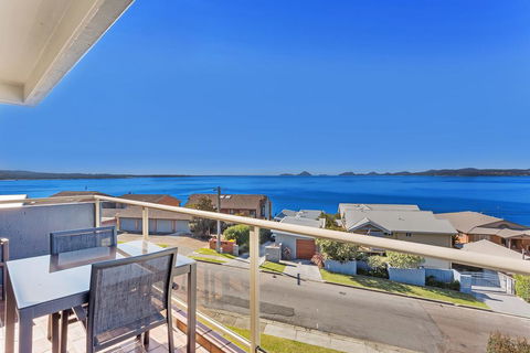 Triview Unit 11 - Soldiers Point - Broome Tourism 0