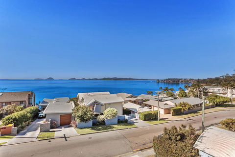 Triview Unit 11 - Soldiers Point - Broome Tourism 1