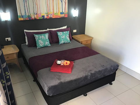 Tropical Lodge - Broome Tourism 1