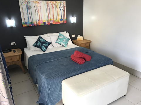 Tropical Lodge - Broome Tourism 0