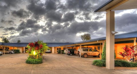Tropixx Motel & Restaurant - Broome Tourism 0