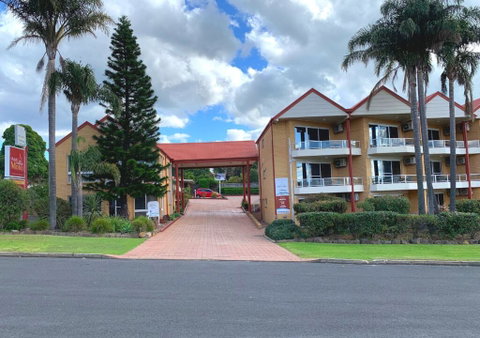 Ulladulla Harbour Motel - Broome Tourism 1