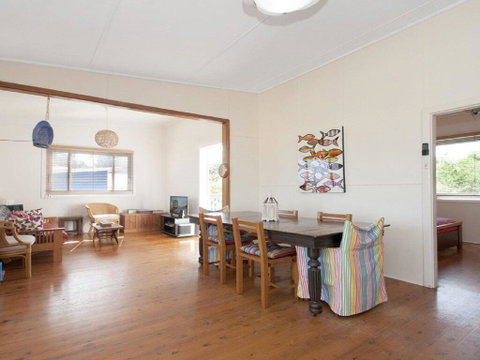 Urchins - Funky Comfort And Style - Broome Tourism 3