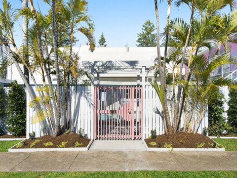 Ventura Beach Motel - 1 Bedroom Unit 8 - Broome Tourism 3