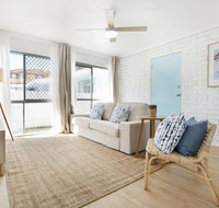 Ventura Beach Motel 3 Bedroom Poolside - Broome Tourism