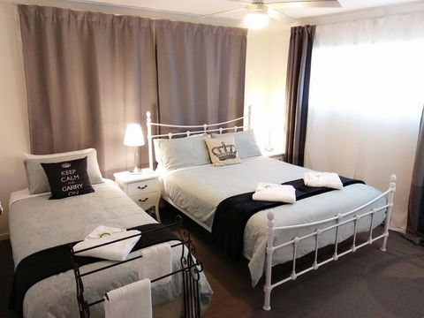 Victoria At Redcliffe Bed & Breakfast - Broome Tourism 0