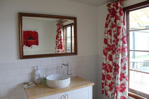 Victoria Cottage - Broome Tourism 2