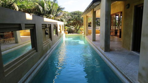 Victoria's At Wategos - Broome Tourism 3