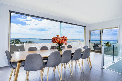 VIEWS FOREVER - INVERLOCH - Broome Tourism 1