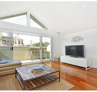 Villa by the Sea - Broome Tourism