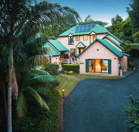 Villa Della Rosa Bed  Breakfast - Broome Tourism