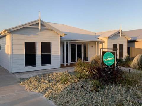 Villa Malmo - Broome Tourism 0