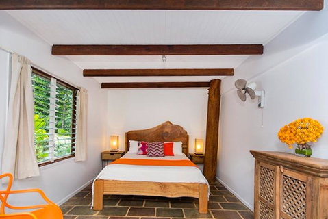 Villa Zena - Broome Tourism 1