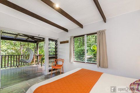 Villa Zena - Broome Tourism 3