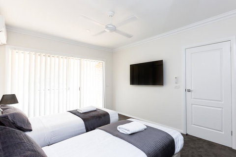 Wagga Apartments #4 - Broome Tourism 3
