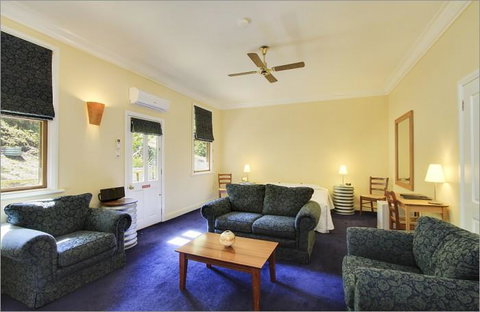 Walhalla's Star Hotel - Broome Tourism 2