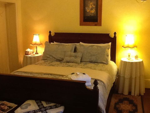 Walnut Cottage - Broome Tourism 2