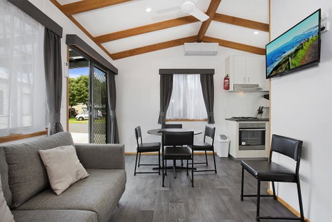 Warrnambool Holiday Village - Broome Tourism 0