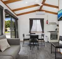 Warrnambool Holiday Village - Broome Tourism