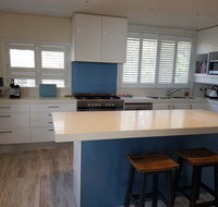 Waterfront 2 Bed Luxury Apartment in Corlette Port Stephens - Sleeps 4 - Broome Tourism