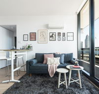 Waterfront apt on Mel Collins Street3 - Broome Tourism