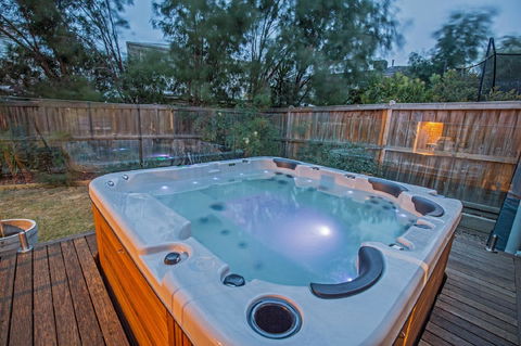 Nautical Rise Torquay - Broome Tourism 21