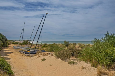 Nautical Rise Torquay - Broome Tourism 26
