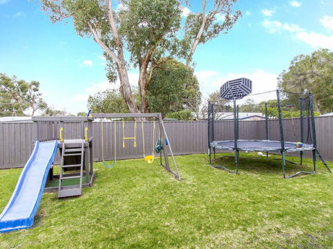 Perfect For Family Fun - Broome Tourism 5