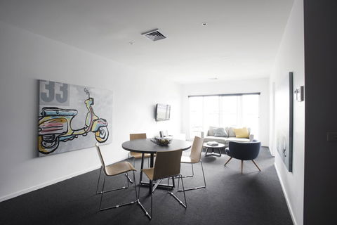 Tyrian Serviced Apartments Fitzroy - Broome Tourism 0