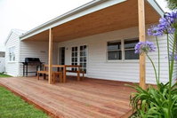 Sorrento Beach Cottages No. 2 - in the heart of Sorrento