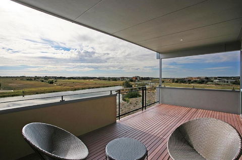 1 Pebble Place - Broome Tourism 14