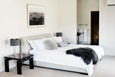 Polperro Villas - Broome Tourism 15