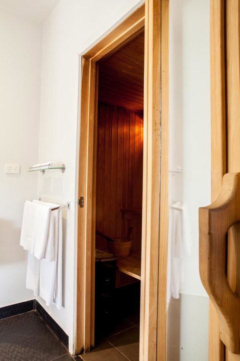 Polperro Villas - Broome Tourism 2