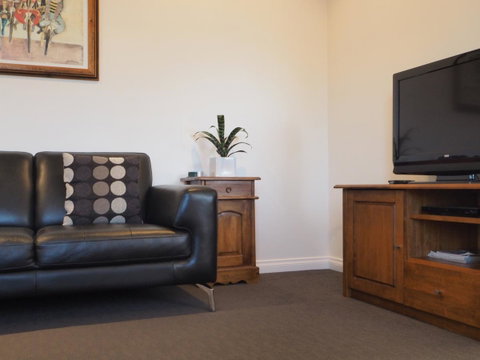Beechwood Apartment - Broome Tourism 16