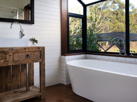 Green Gully House - Broome Tourism 3