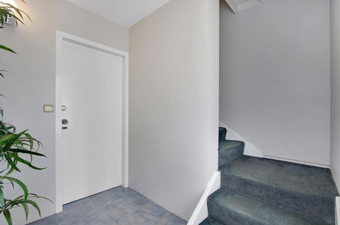 Hybiscus Waterfront Apartments - Broome Tourism 1